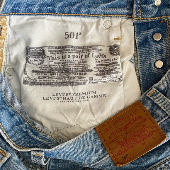 501 Levi’s - Picture 2 of 5